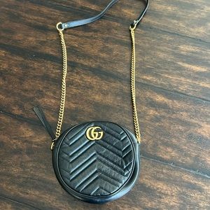 Gucci GG Mormont Mini Round Should Bag